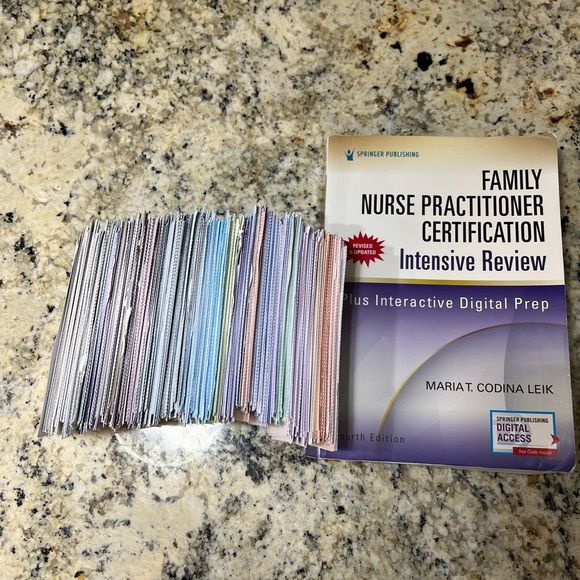 Family Nurse Practitioner Intensive Review Fourth Edition & Q&A flash cards - Picture 3 of 3